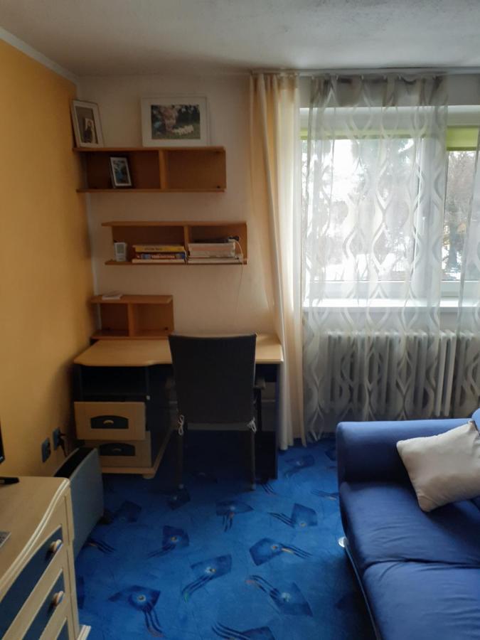 Rd Cerncin Bucovice Appartement Buitenkant foto